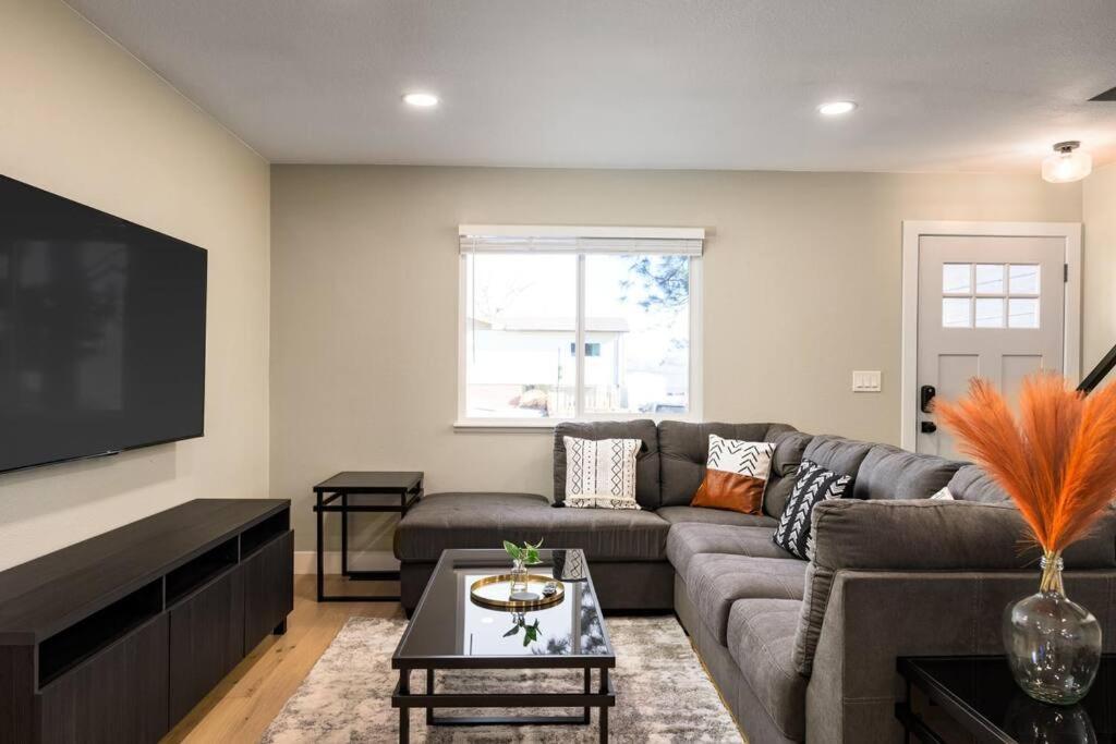 Cheerful Denver Hideaway W 2 Queen Beds Unit B Arvada Esterno foto